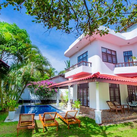 Nibbana Mirissa Hotel Екстериор снимка